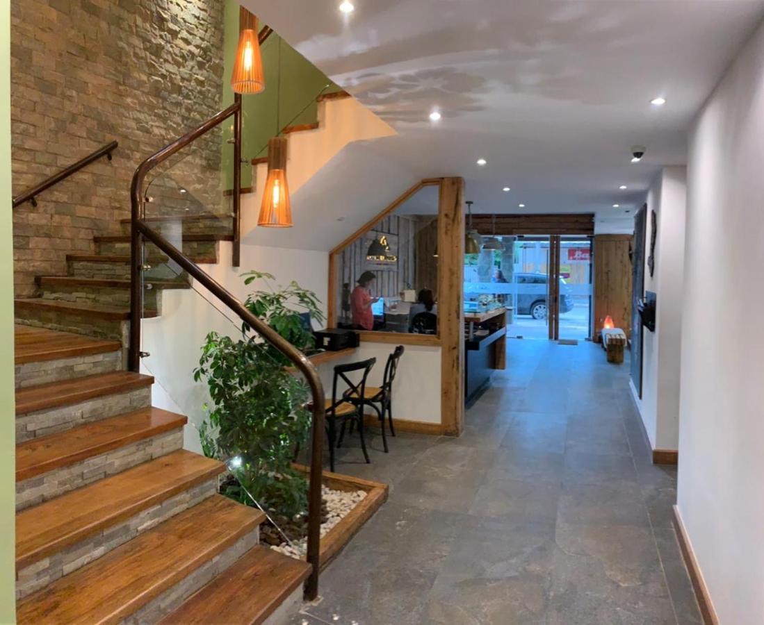 Entre Cumbres Apart Hotel Coyhaique Exterior foto